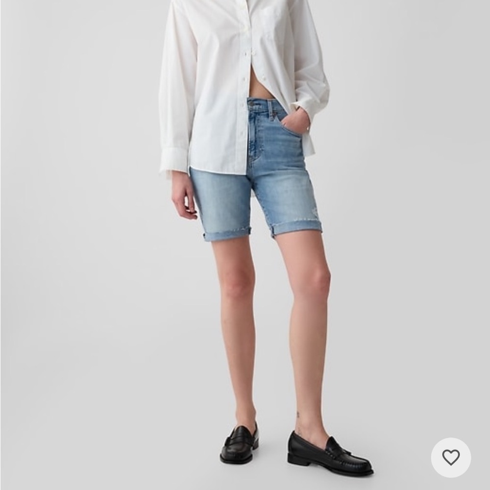 Gap Bermuda 9” High Rise Denim Shorts